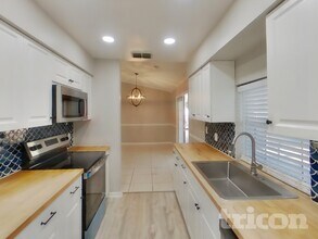 1446 Deborah Dr in Spring Hill, FL - Building Photo - Building Photo