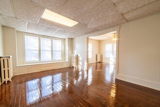 2023 Newcombtown Rd in Millville, NJ - Building Photo - Building Photo