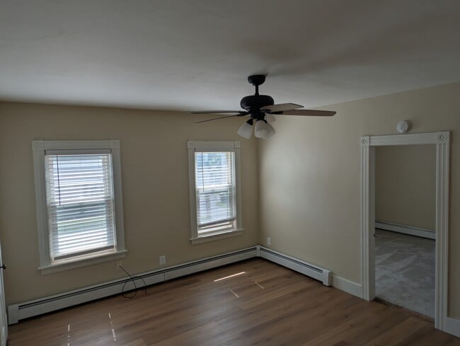 5 Aldrich St, Unit 5 Aldrich St in Webster, MA - Building Photo - Building Photo