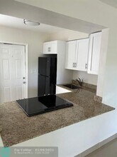 809 NE 17th Terrace-Unit -B in Fort Lauderdale, FL - Building Photo - Building Photo