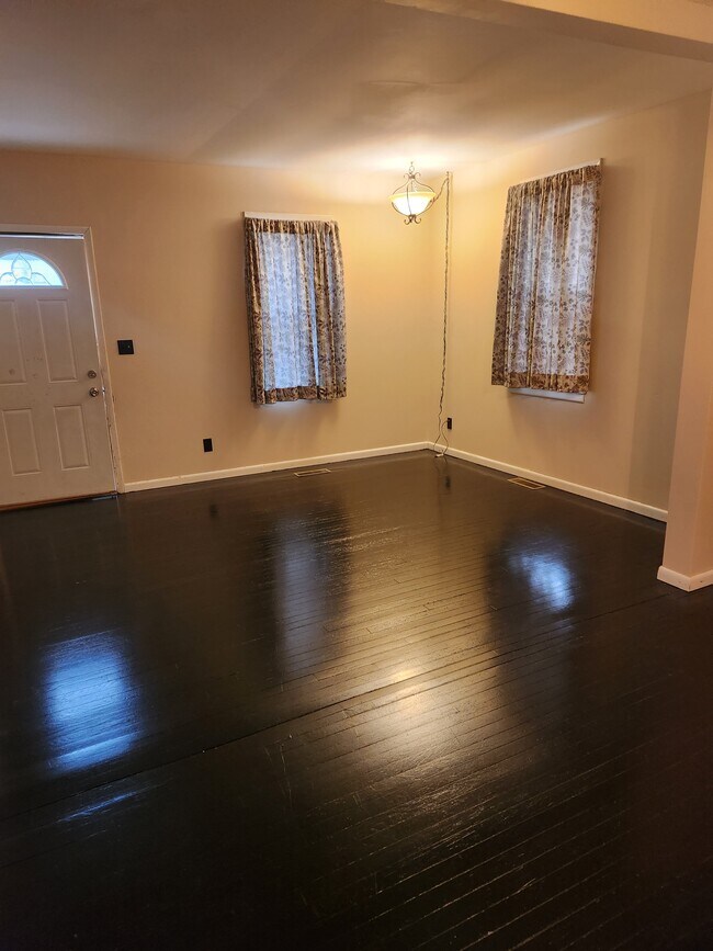 1611 Ave G in Fort Madison, IA - Building Photo - Building Photo