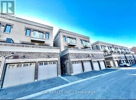 35 Jaffna Ln in Markham, ON - Building Photo