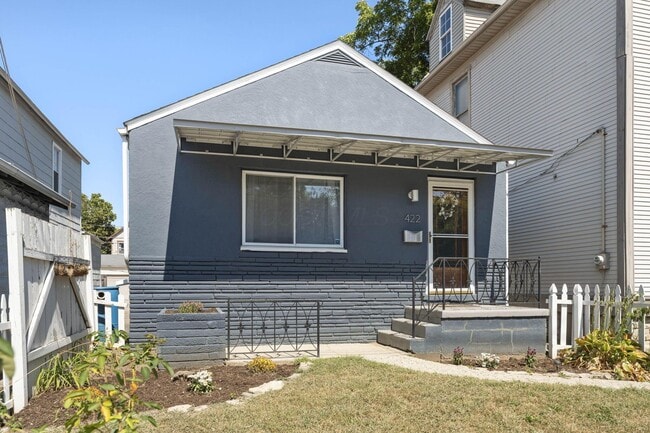 422 E Whittier St in Columbus, OH - Building Photo - Building Photo