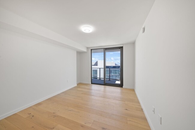 property at 1388 Kapiolani Blvd