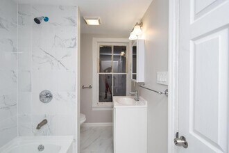 719 5th Ave in Troy, NY - Building Photo - Building Photo