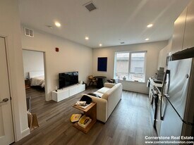 957 Dorchester Ave, Unit 2 in Boston, MA - Building Photo