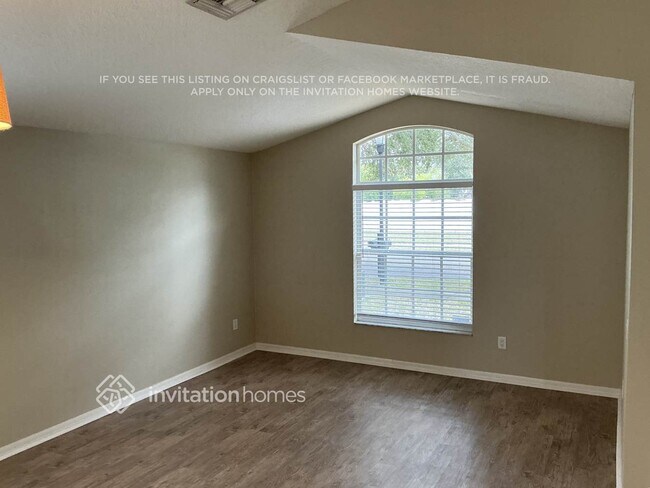 7029 Colony Pointe Dr in Riverview, FL - Building Photo - Building Photo