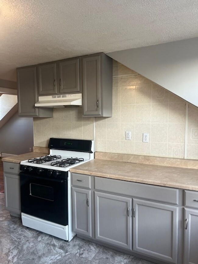 72 Pocasset Ave in Providence, RI - Building Photo - Building Photo