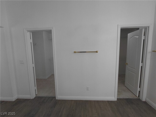 property at 4798 Luna Ridge Ct