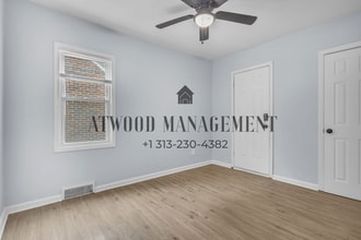 This beautifully updated 3-bedroom, 1-bath single-family home is ready for move-in! in Detroit, MI - Building Photo - Building Photo