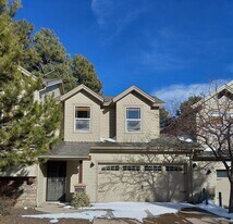 3844 E Jacamar Dr in Flagstaff, AZ - Building Photo