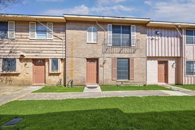 property at 3006 Falk Ct