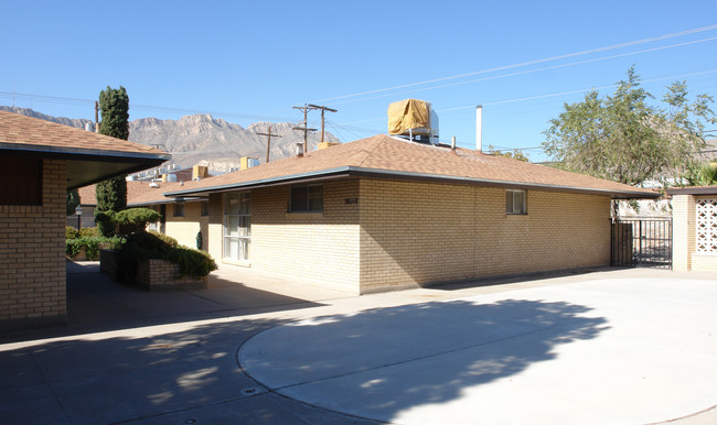 2915-2929 Van Buren Ave in El Paso, TX - Building Photo - Building Photo