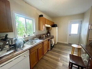 123 Winthrop St in Medford, MA - Building Photo - Building Photo