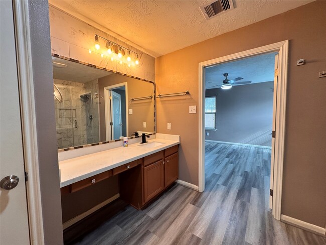 19115 Saddleville Mills Ln