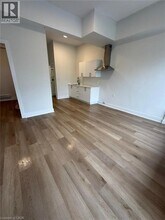 69 Hellems Ave in Welland, ON - Building Photo - Building Photo