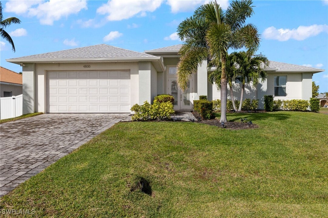 4800 SW 23rd Ave in Cape Coral, FL - Building Photo