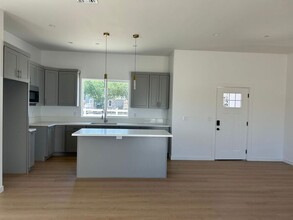 9308 E Ave T in Littlerock, CA - Building Photo - Building Photo