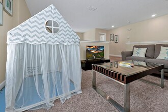 5424 Solterra Cir in Davenport, FL - Building Photo - Building Photo