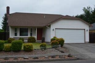 412 NE 175th Ave in Vancouver, WA - Building Photo