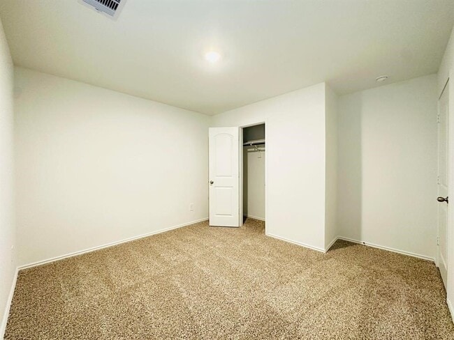 property at 12342 lariat Run Dr