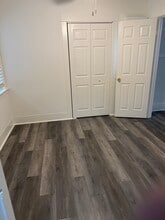 309 E Wilson Ave in Glendale, CA - Foto de edificio - Building Photo