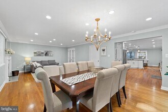 1937 Rhode Island Ave in McLean, VA - Building Photo - Building Photo
