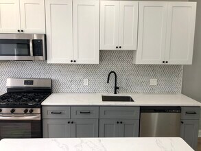 1848 N 23rd St, Unit 2 in Philadelphia, PA - Building Photo - Building Photo