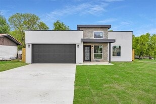 206 Gilmer St in Rice, TX - Building Photo