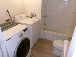 1321-1323 N Five Mile Rd in Boise, ID - Building Photo - Building Photo