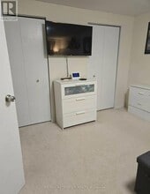 222 Pearson St in Oshawa, ON - Building Photo - Building Photo