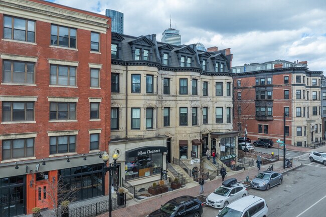 563-565 Columbus Ave in Boston, MA - Building Photo - Building Photo