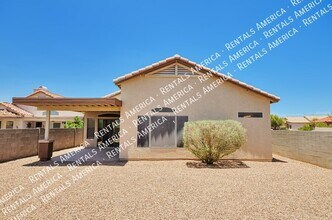 12118 N Jarren Canyon Way in Oro Valley, AZ - Building Photo - Building Photo