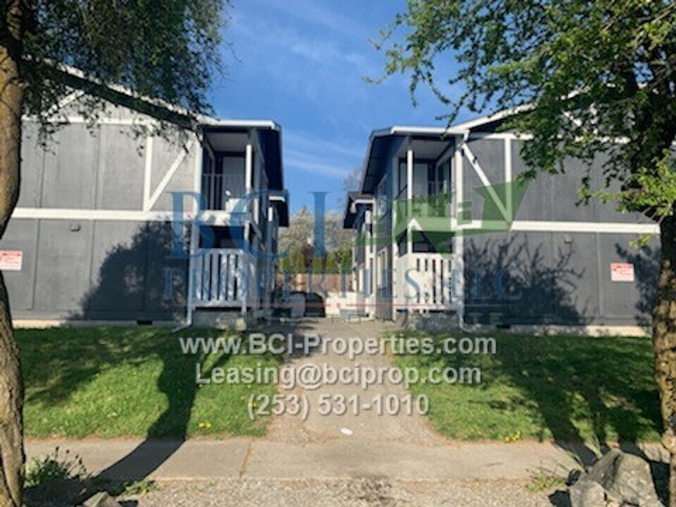 3306 S Sawyer St in Tacoma, WA - Foto de edificio