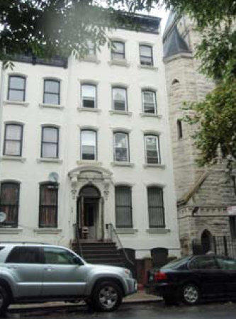 19 W 130th St in New York, NY - Building Photo