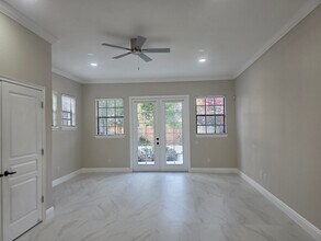 637 Hillcrest St in Orlando, FL - Building Photo - Building Photo