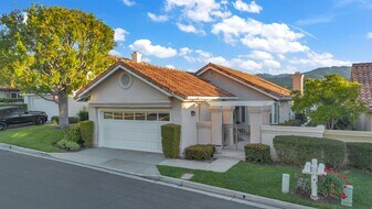 54 Via Candelaria in Coto De Caza, CA - Building Photo