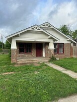 2316 N 19th St in Waco, TX - Building Photo