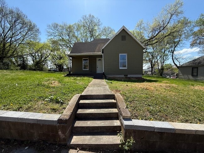 1514 Jourolman Ave in Knoxville, TN - Building Photo - Building Photo