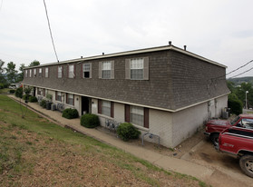 1701 Arrowhead Rd Apartments