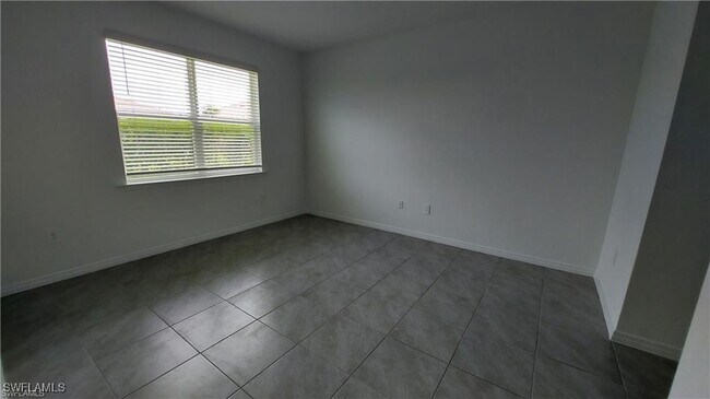 property at 2977 Royal Gardens Ave