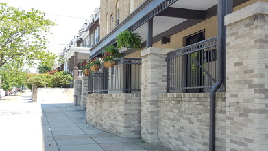 Colony House in Washington, DC - Building Photo - Building Photo