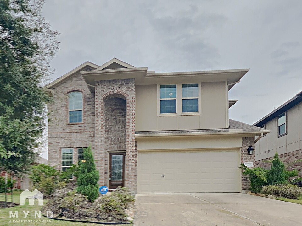 11738 E Streamertail Cir in Cypress, TX - Foto de edificio