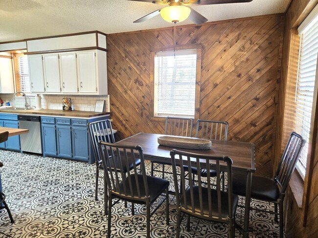 306 Arapahoe Trail in Ruidoso, NM - Building Photo - Building Photo