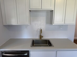 5015 S Broadway, Unit 5015 in St. Louis, MO - Building Photo - Building Photo