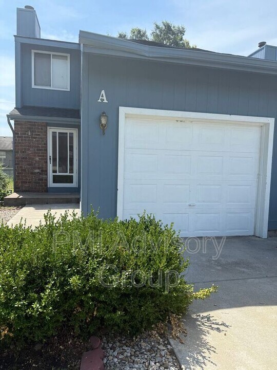 6131 SW 26th St in Topeka, KS - Building Photo