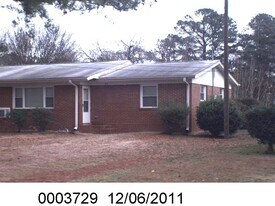 409 Rose Ln in Raleigh, NC - Building Photo