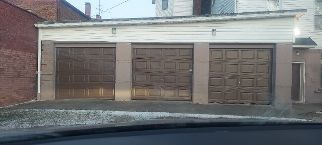 3634 Bosworth Rd-Unit -6 in Cleveland, OH - Building Photo - Building Photo
