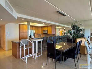 900 Padre Blvd in South Padre Island, TX - Building Photo - Building Photo