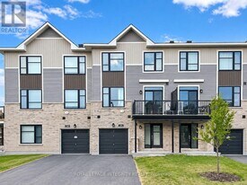 286 Elsie MacGill Walk in Ottawa, ON - Building Photo